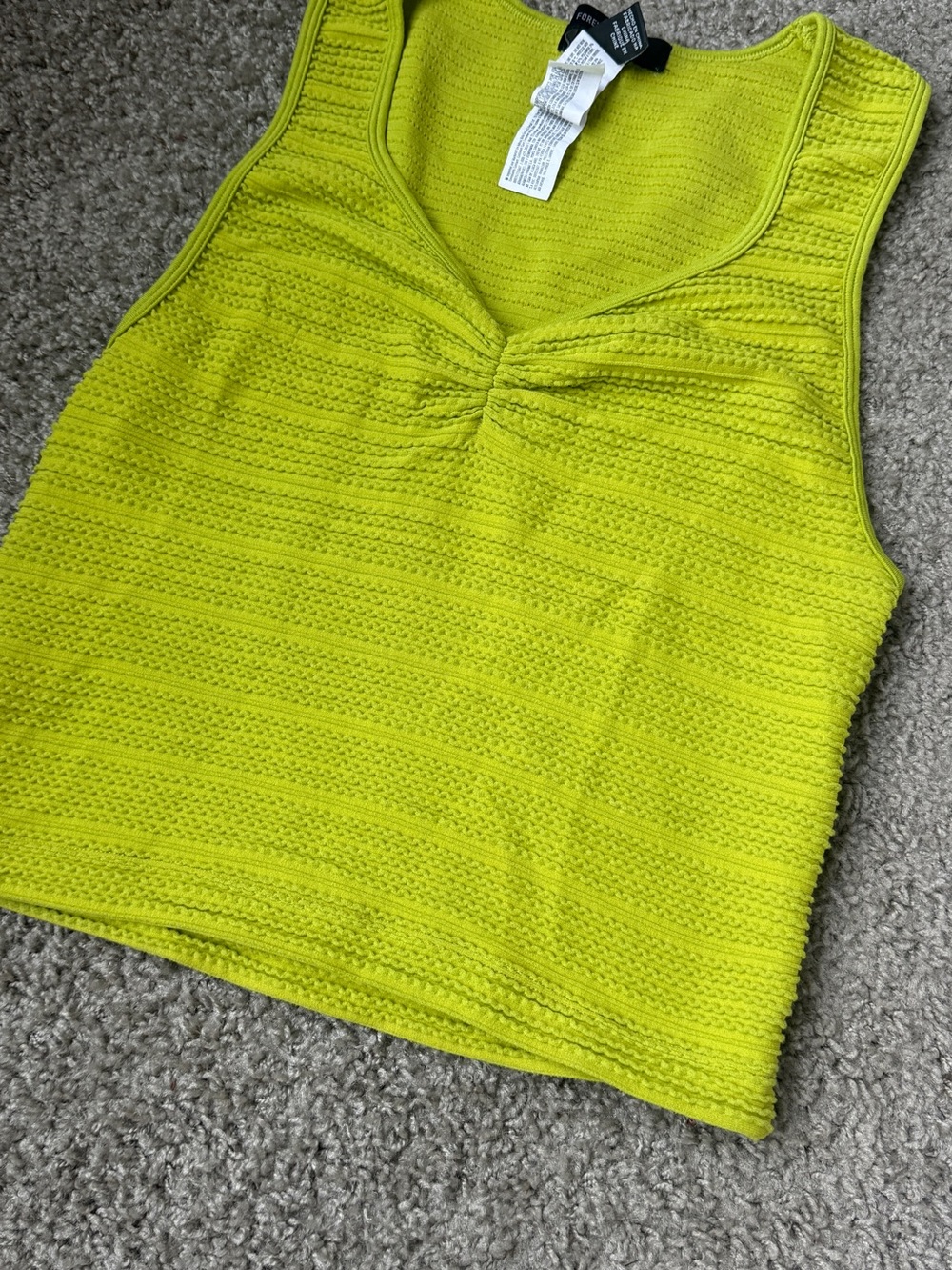 Green Textured Tank - Picture 4 of 4